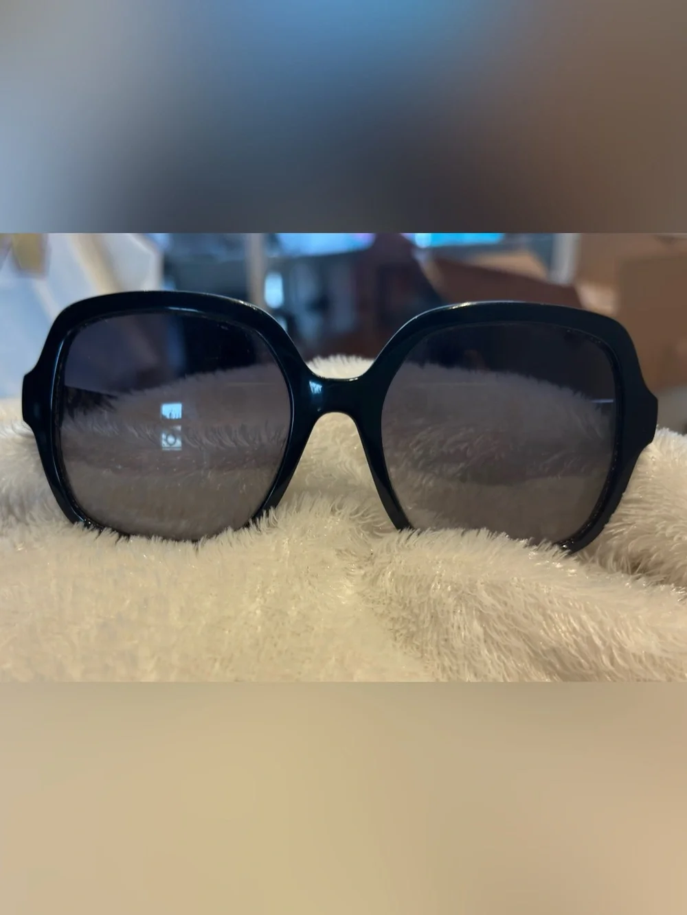 kate spade  hello sunshine Kate Lee Black Oversized Sunglasses